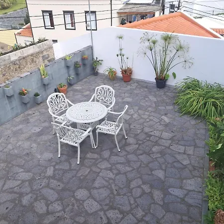Centrally Located 2 Bedrooms House With Shared Heated Pool * Agua de Alto