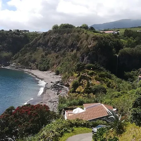 Centrally Located 2 Bedrooms House With Shared Heated Pool Agua de Alto